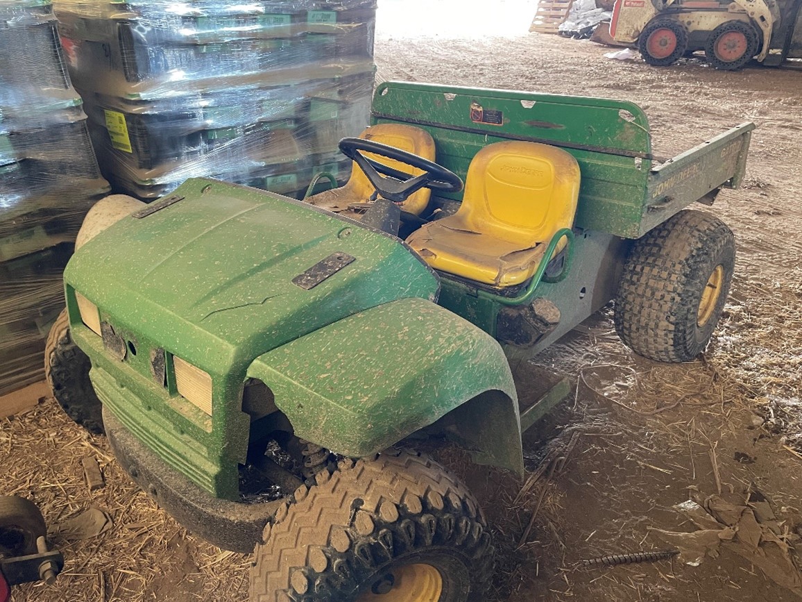 John Deere Gator